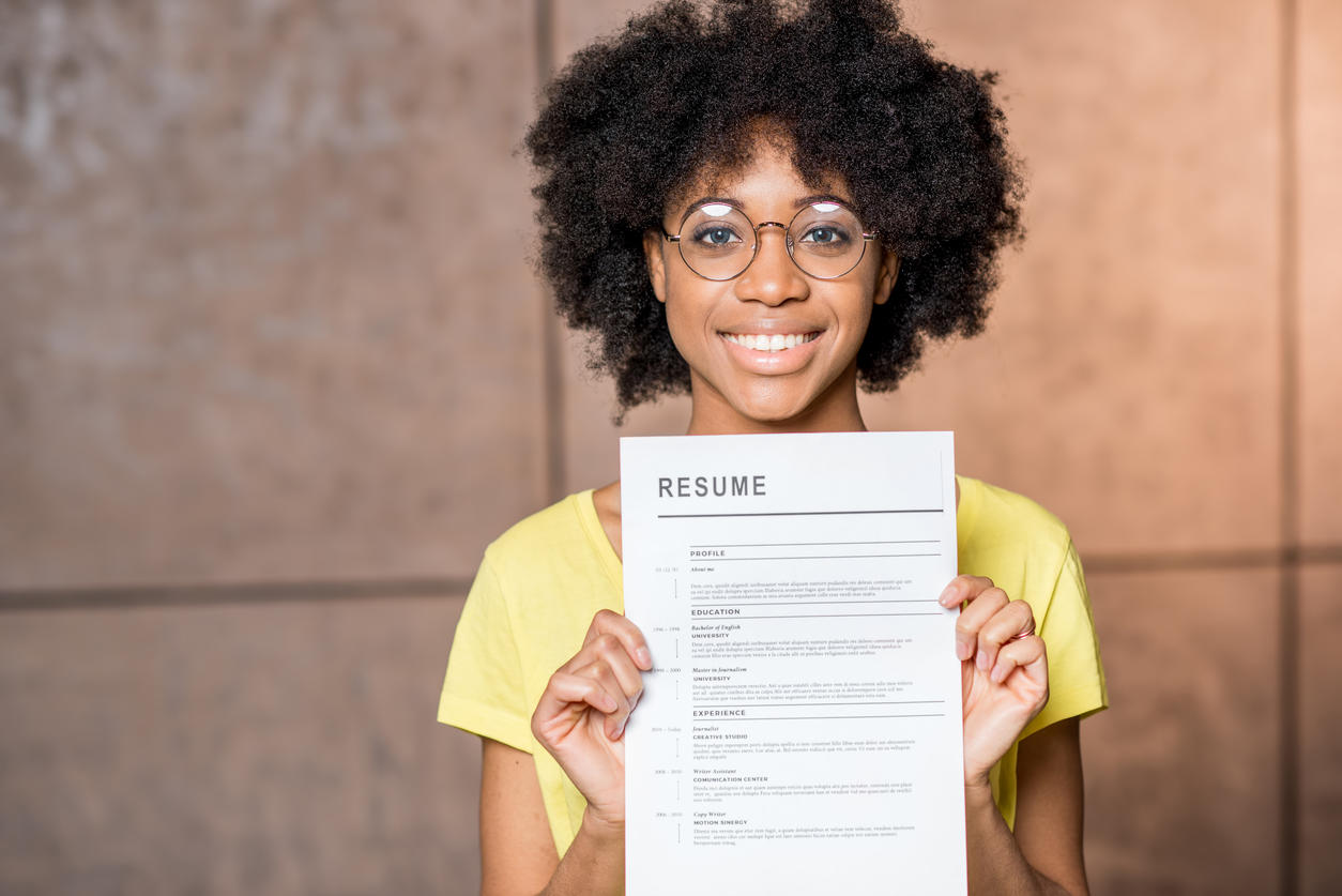 girl holding resume